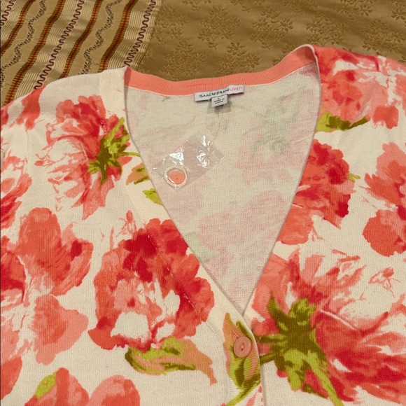 NWOT Isaac Mizrahi Live! Cotton Knit Cardigan, Pink Blossoms, Pink Buttons, L - Picture 4 of 8